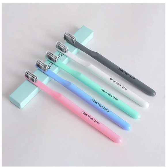 iCAGY Toothbrush Travel Case / 4 Toothbrushes Pack - Picture 3 of 8